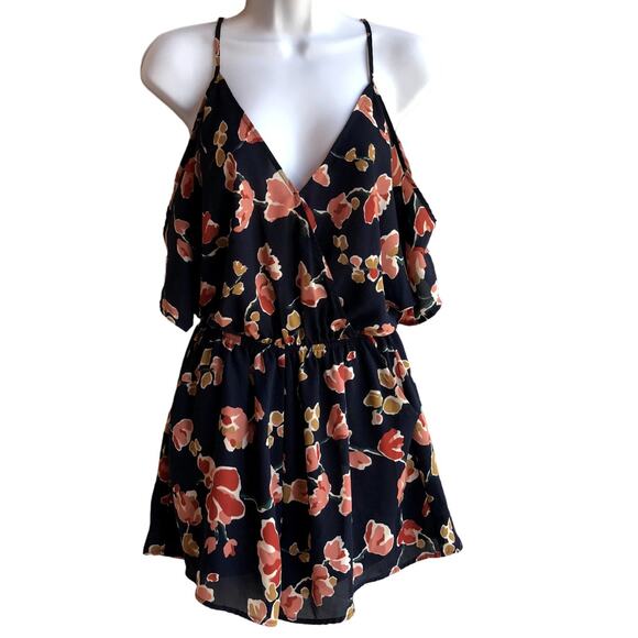 ASTR Off Shoulder with Spaghetti Straps Multi Color Floral Romper size M - Picture 1 of 9